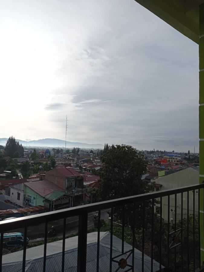 Kaesa Homestay Berastagi Exterior photo