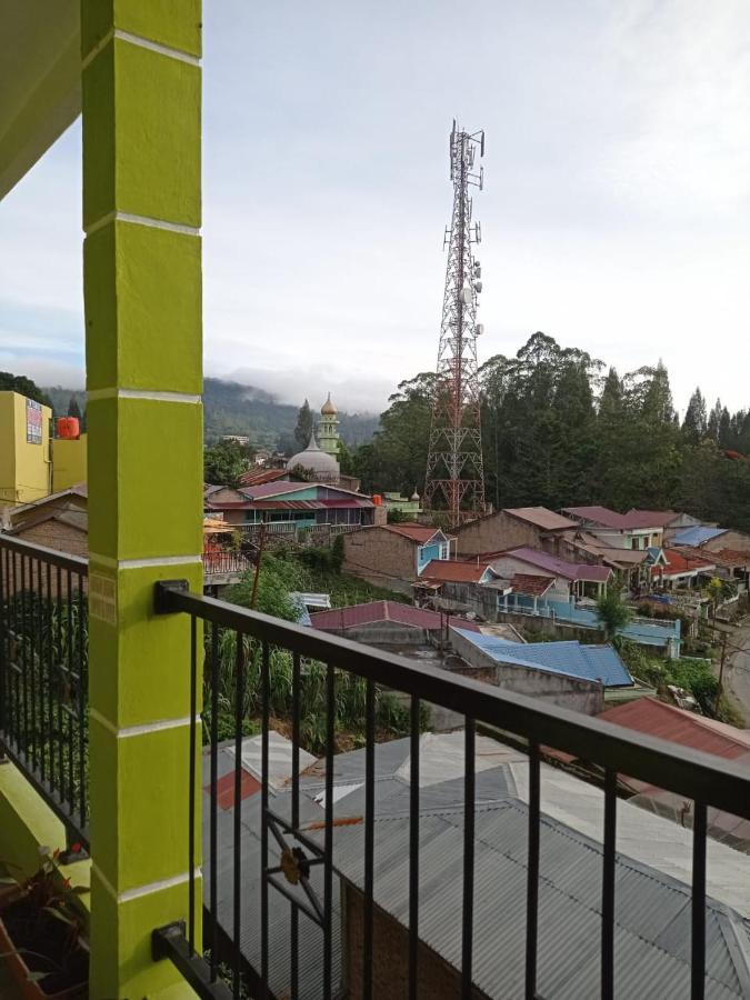 Kaesa Homestay Berastagi Exterior photo
